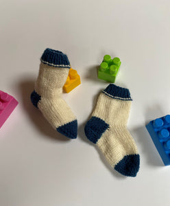 Chaussettes bébé tricotées main