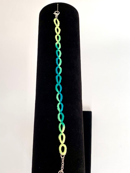 Bracelet dentelle de frivolité      Plusieurs coloris